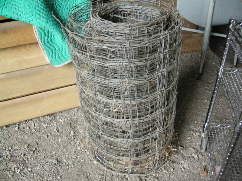 lot 202 image: Roll of Wire