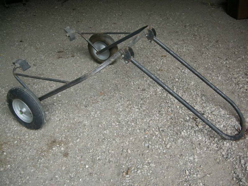 lot 205 image: Snowmobile Dolly
