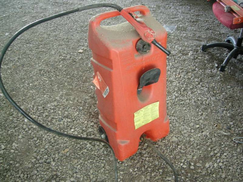 lot 236 image: Flo-n-Go Duramax Portable Fuel Tank