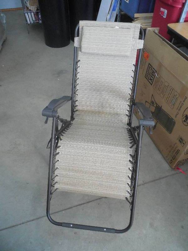 lot 97 image: Hampton Bay Mix and Match Zero Gravity Sling Outdoor Chaise Lounge Chair in Cafe