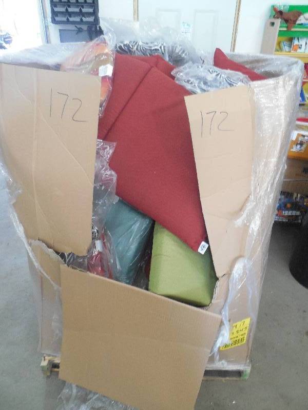 lot 137 image: HUGE PALLET LOT OF PATIO FURNITURE CUSHIONS