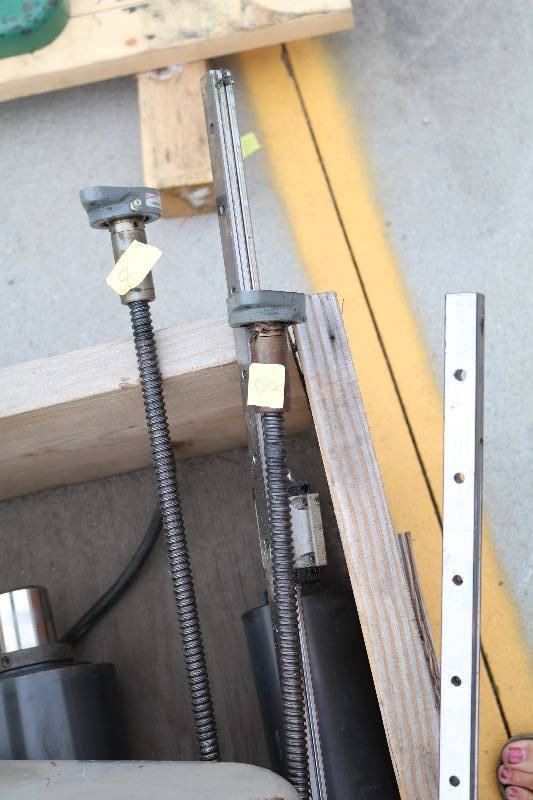 Linear Bearings