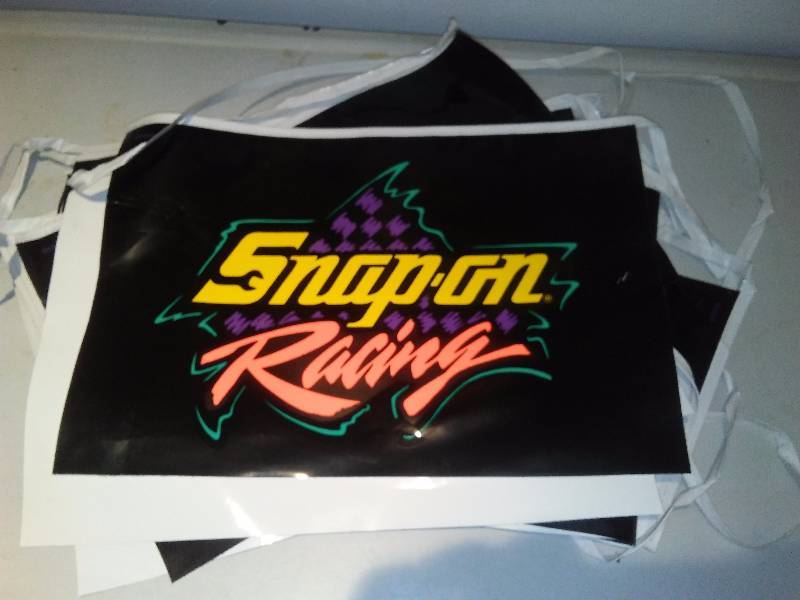 lot 67 image: Snap-on Racing Flags, Banners - 65 feet long