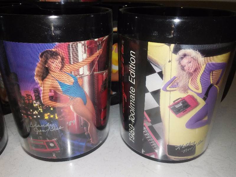 lot 80 image: 1988 Limited Edition Snap-on Toolmates, 6pc. Set of insulated mugs