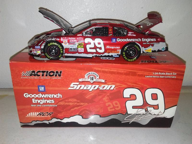 lot 109 image: Snap-on Kevin Harvick # 29