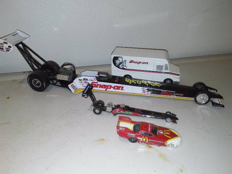 lot 114 image: Snap-on 2 Drag Cars, Delivery Truck, McDonalds Funny Car