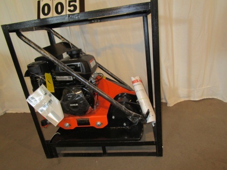 lot 5 image: Power King Plate Compactor