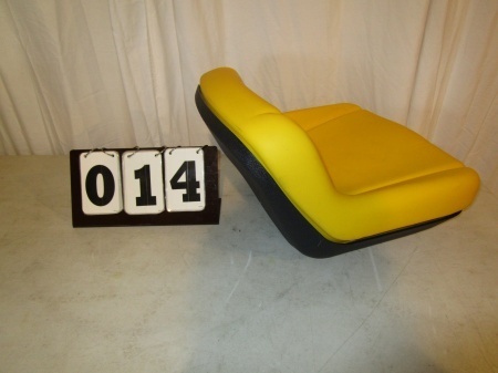 lot 14 image: Low Back Yellow Seat