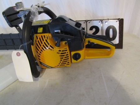 lot 20 image: Power Storm 20 Chain Saw
