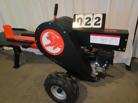 lot 22 image: Power King  34 Ton Kinetic Log Splitter