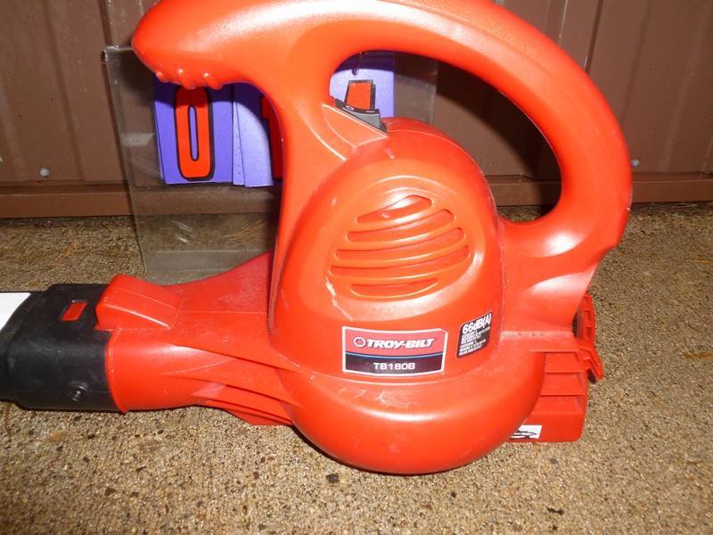 SnS Auctions # 285 Saws & Trimmers