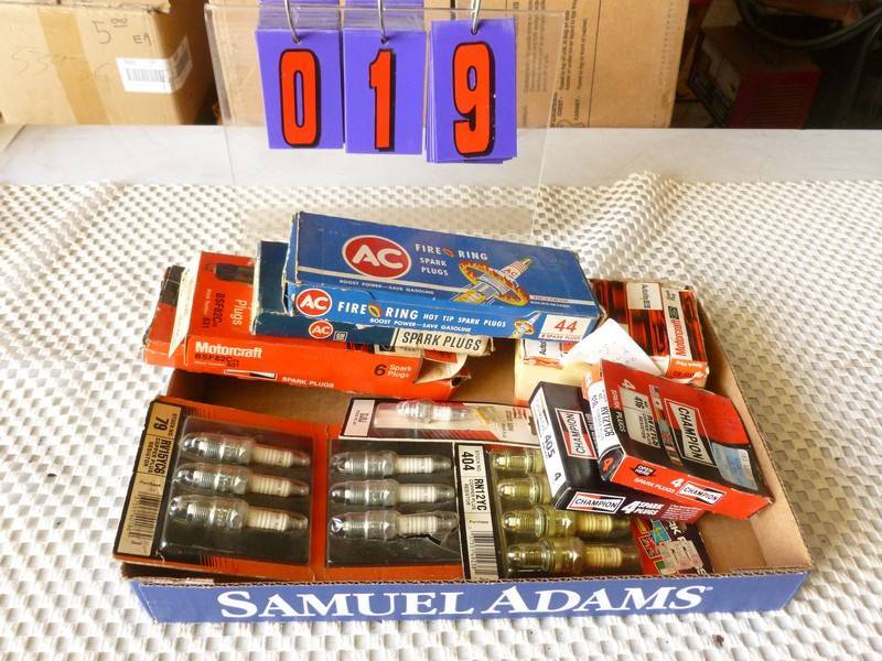 SnS Auctions # 286 Vintage generators & automobila