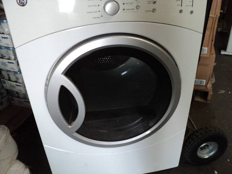 lot 1 image: gas dryer general electric, 27in wi...