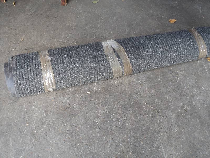 lot 364 image: floor mat 4x6 feet...
