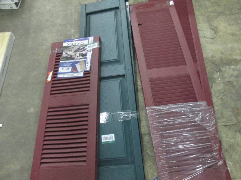 lot 82 image: Lot of 4 Pair Shutters...