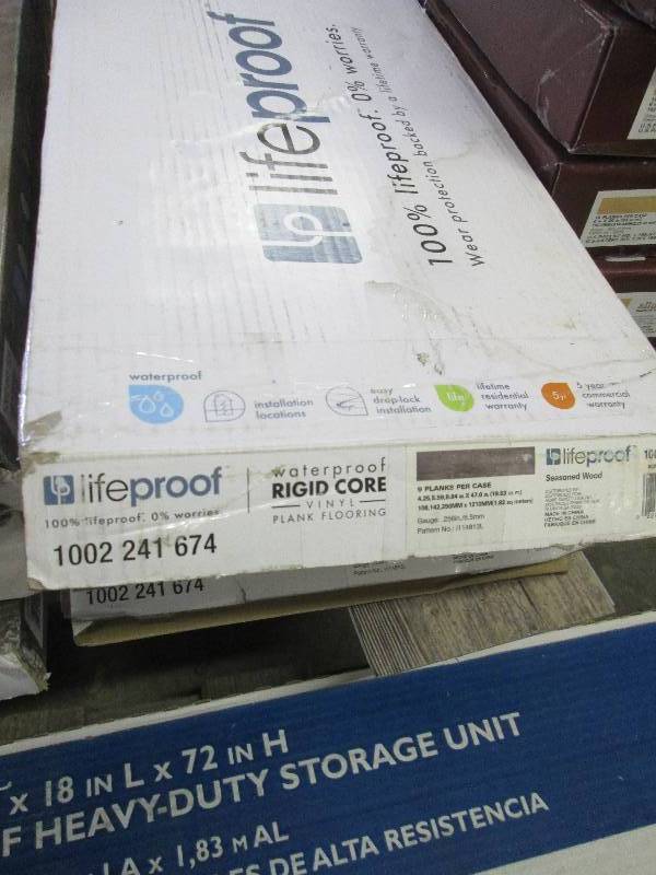 lot 135 image: 4 Cases LifeProof Multi-Width x 47....
