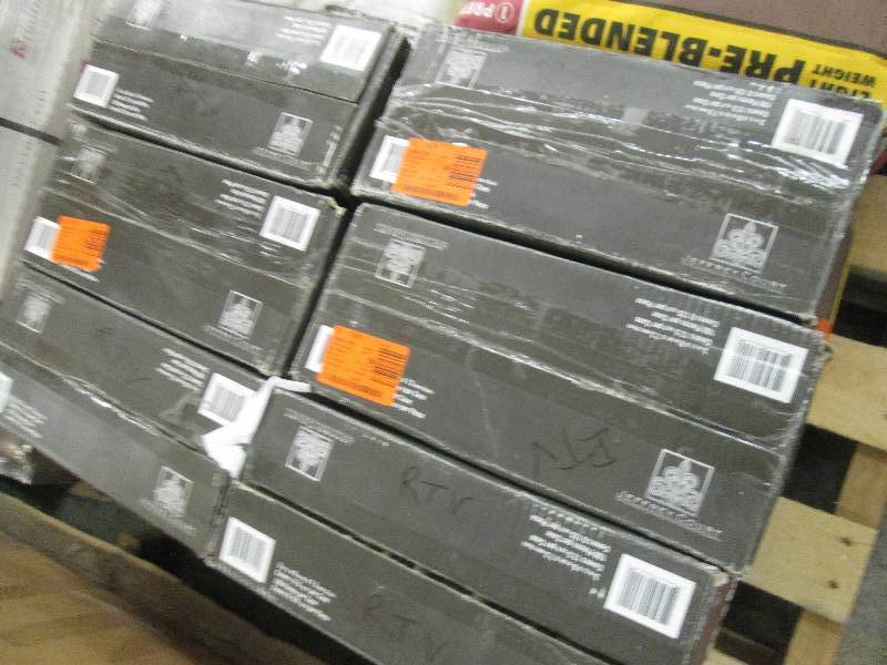 lot 155 image: 6 Cases Jeffrey Court Fresh White 3...