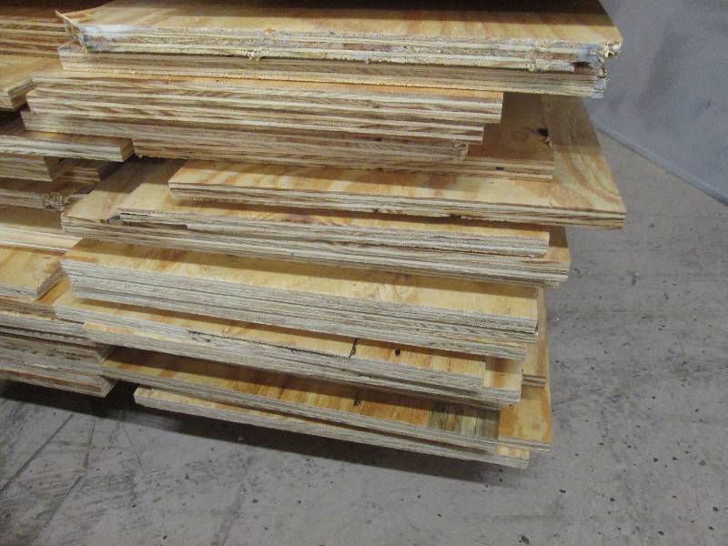 lot 187 image: Lot of Assorted 8 ft Plywood Pieces...