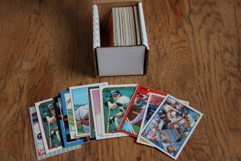 lot 52 image: 100 Will clark cards...