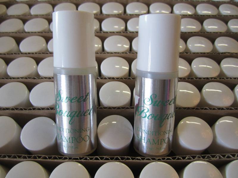 lot 6 image: Case of 288 TravelSample Condition...