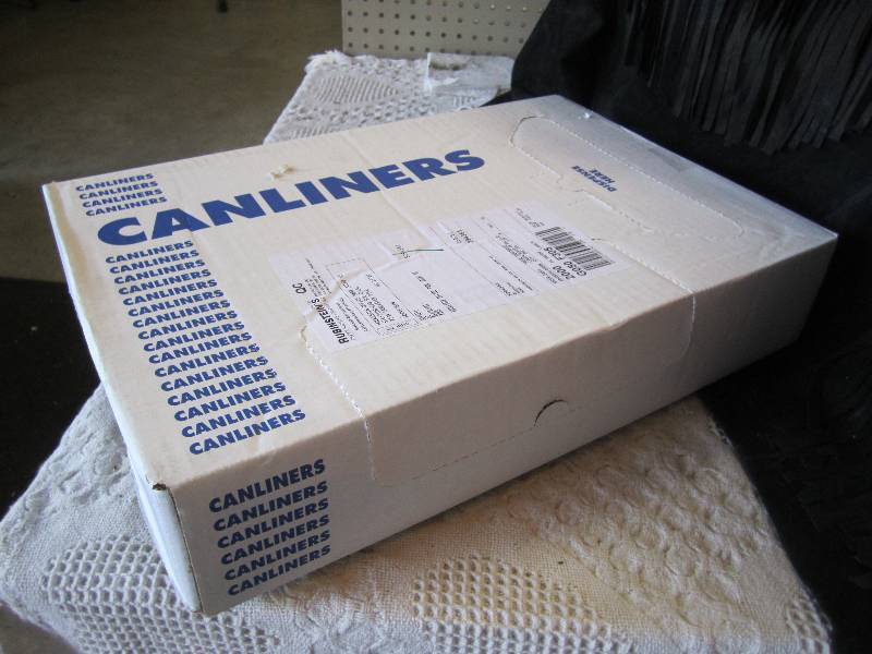 lot 12 image: Case of 250 Can Liners 20-30 Gallon...