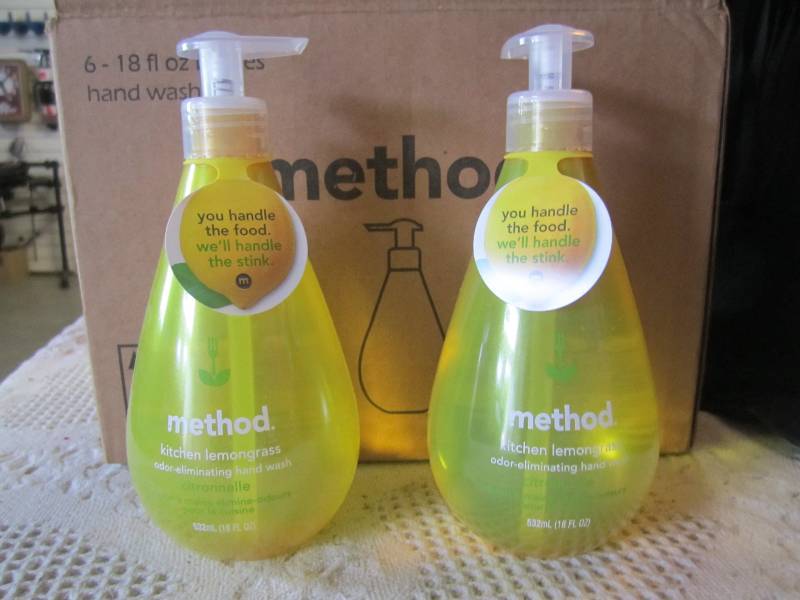 lot 31 image: Case of 6 Method Kitchen Lemongrass...