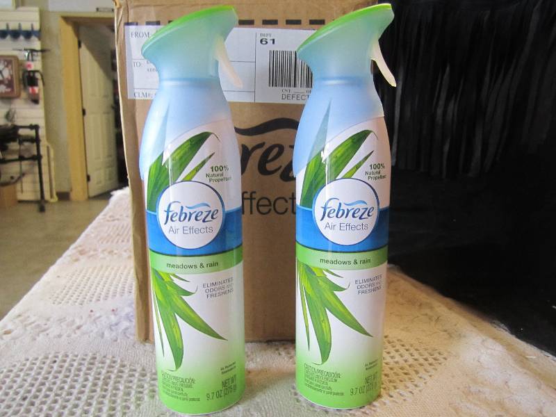 lot 32 image: Case of 9 Febreze Air Effects Meado...