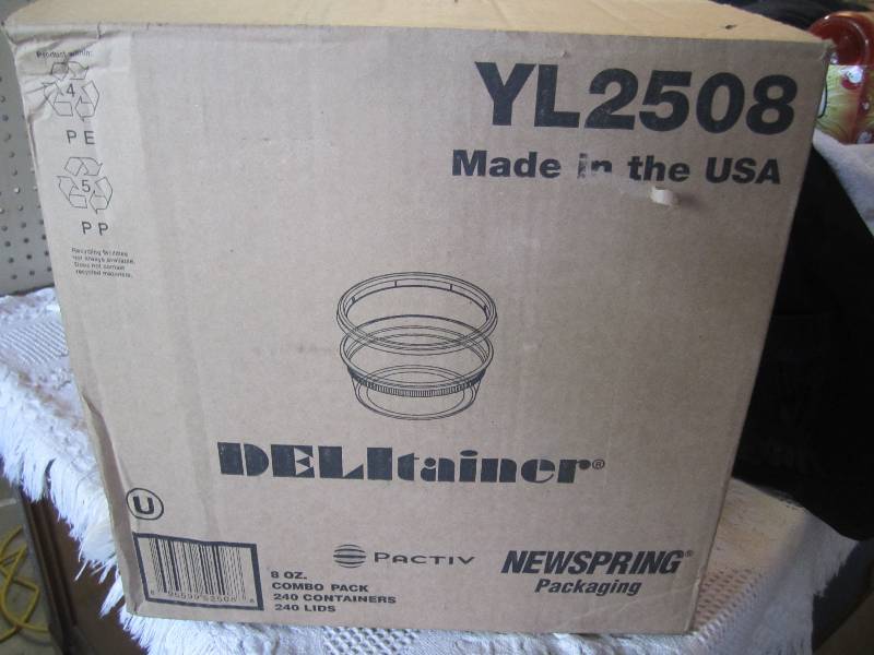 lot 44 image: Case of 240 8 oz Containers with Li...