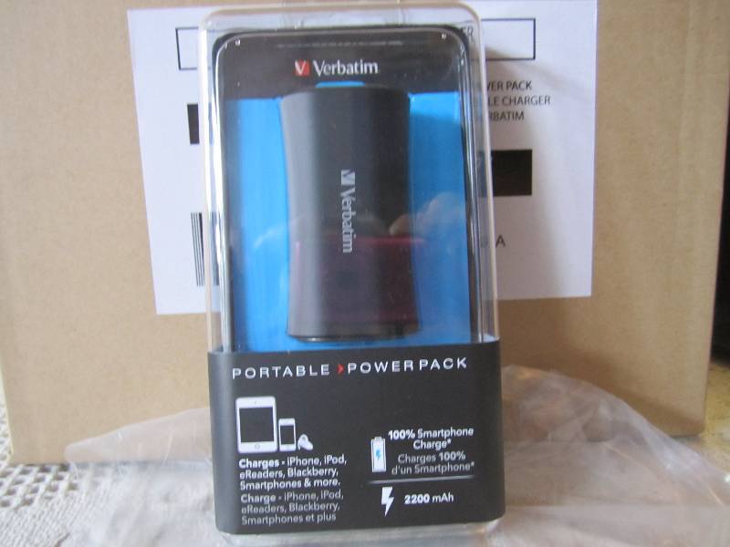 lot 80 image: Lot of 6 Verbatim Portable Power Pa...