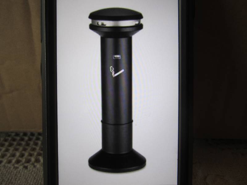 lot 115 image: Rubbermaid Infinity High Capacity C...
