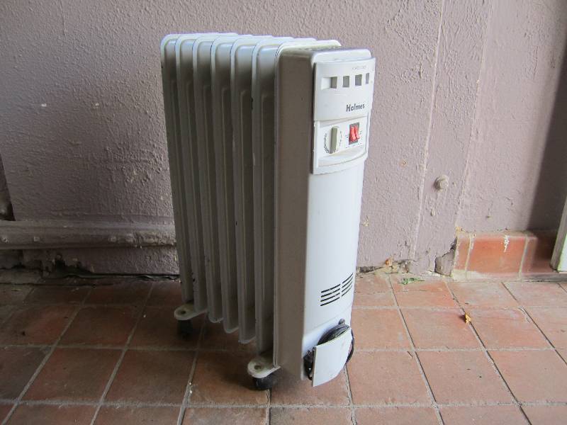 lot 132 image: Holmes Radiant Heater Plugged in an...