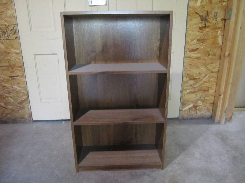 lot 164 image: Shelf 9.75 x 24 x 40.75 tall....