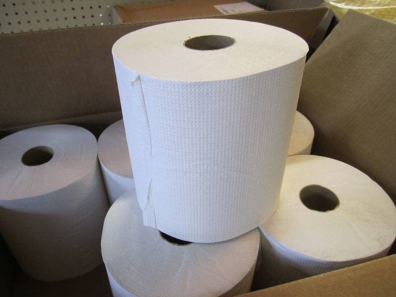 lot 200 image: Case of 6 Rolls Morsoft White Roll ...