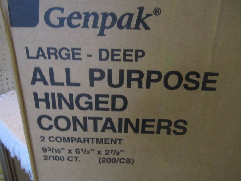 lot 215 image: Case of 200 Genpak Large-Deep All P...