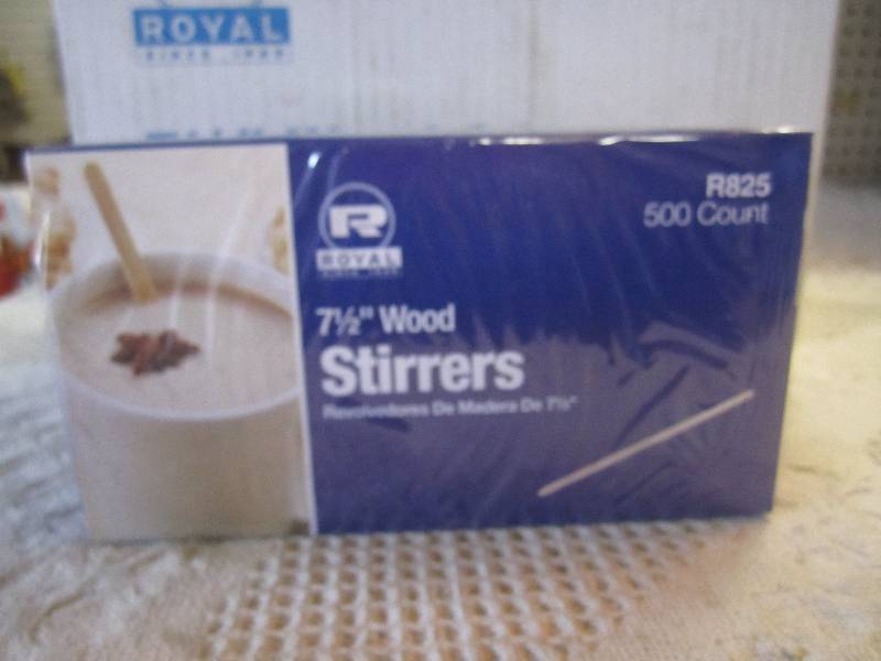 lot 233 image: Case of 5000 - 7.5 Wood Stirrers 1...