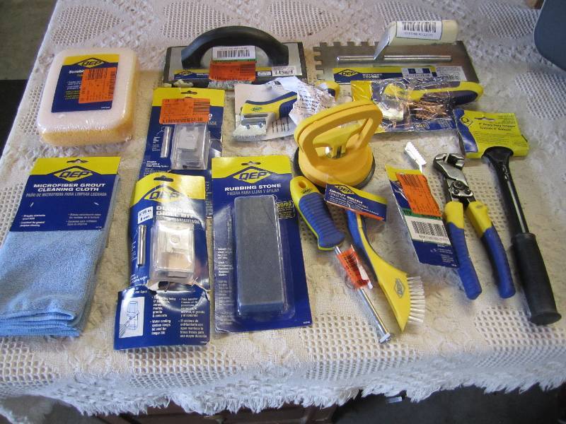 lot 256 image: Lot of Misc Qep Tools etc. See Phot...