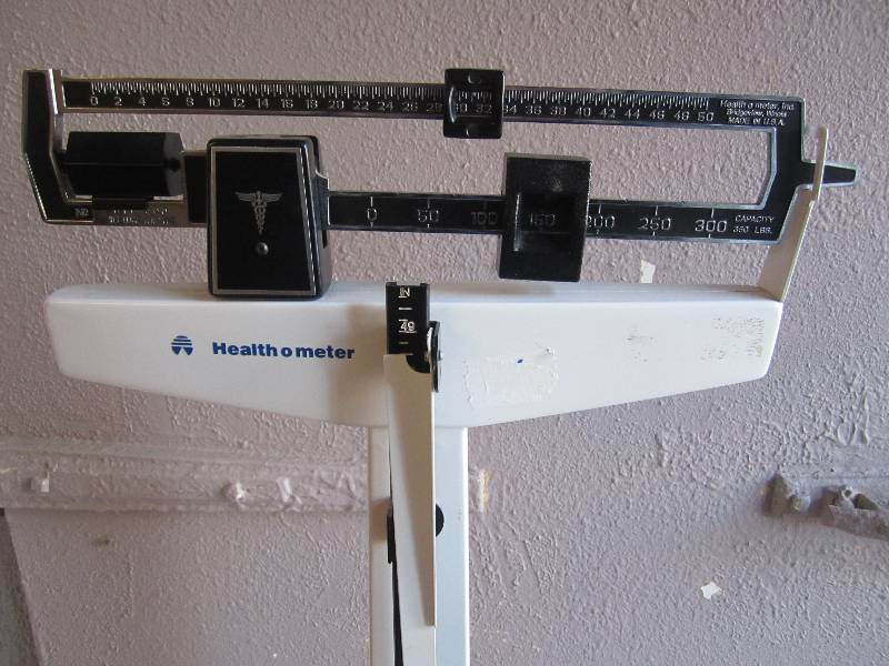lot 278 image: Health O Meter Scale with Height Ba...