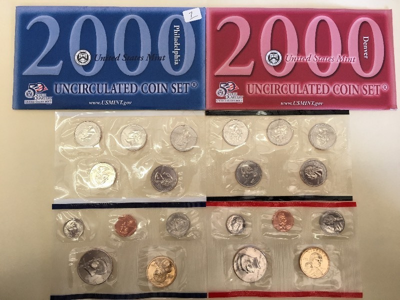 2000 UNC Set