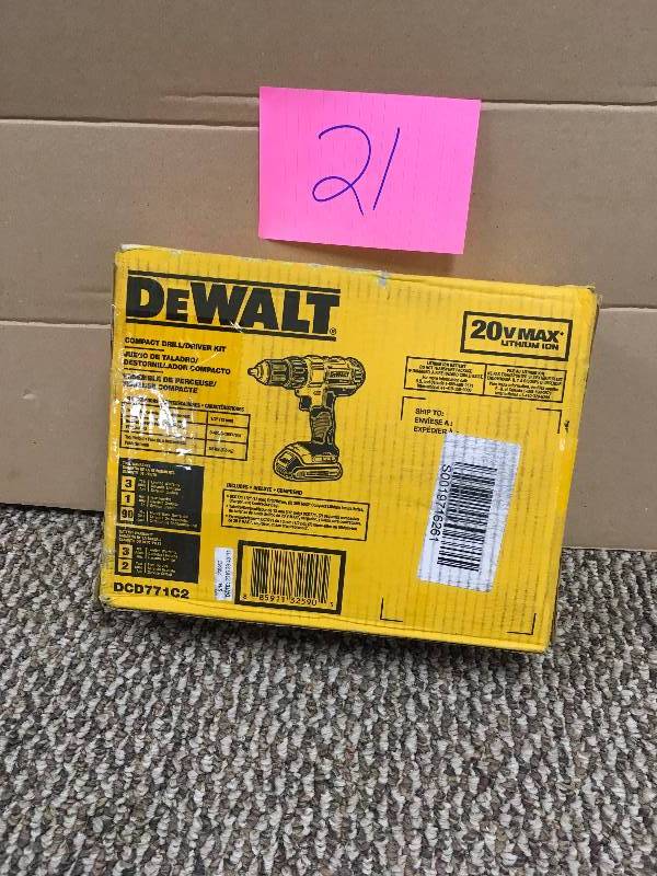 Dewalt DCD771C2 20V MAX Cordless Lithium-Ion 12 in. Compact Drill never used