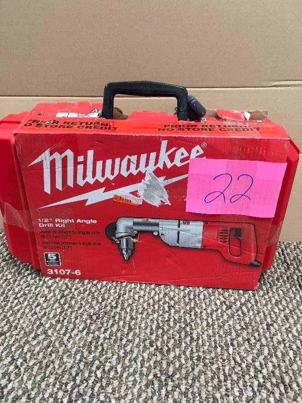 MILWAUKEE 3107-6 12 In. 7 Amp Right Angle Drill never used MSRP $249