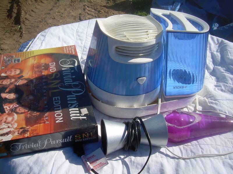 ALARM CLOCK AND BLUE TOOTH WIRELESS HEAD SET