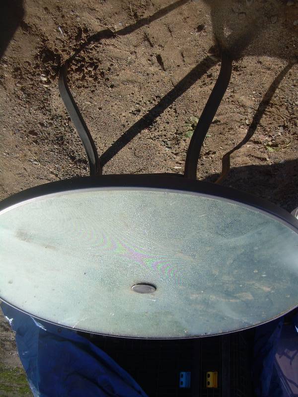 GLASS TOP ROUND PATIO TABLE