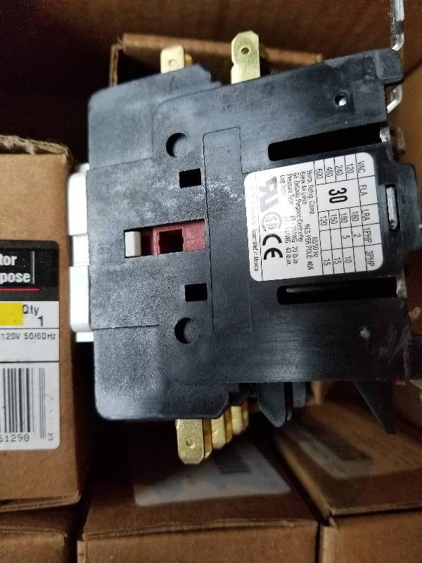 lot 147 image: Electrical - Lot - (5) Contactors, 30 amp, 3-pole