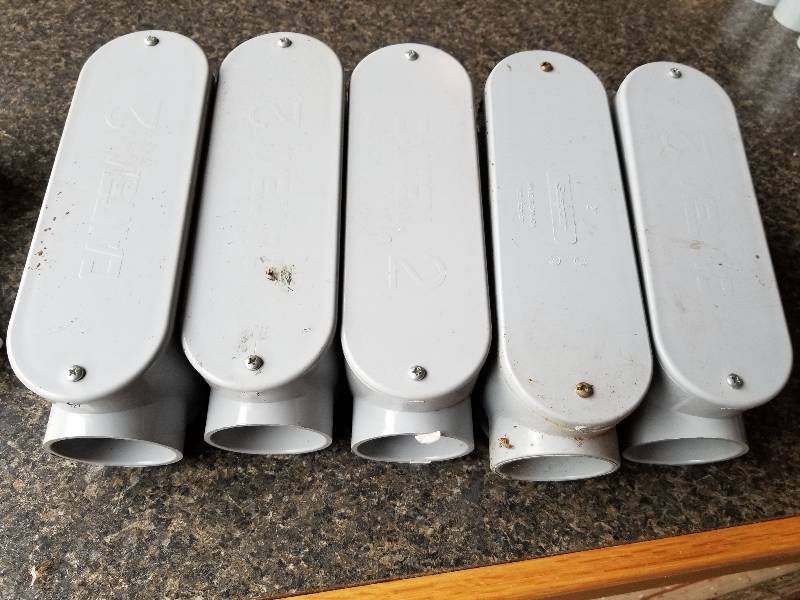 lot 111 image: Electrical - Lot - 5 PVC 2 LBs