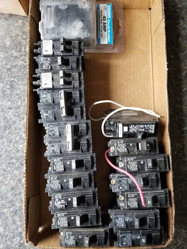 lot 88 image: Electrical - Lot - Siemens Breakers