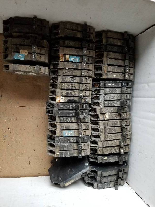 lot 90 image: Electrical - Lot - Slimline 12 Breakers