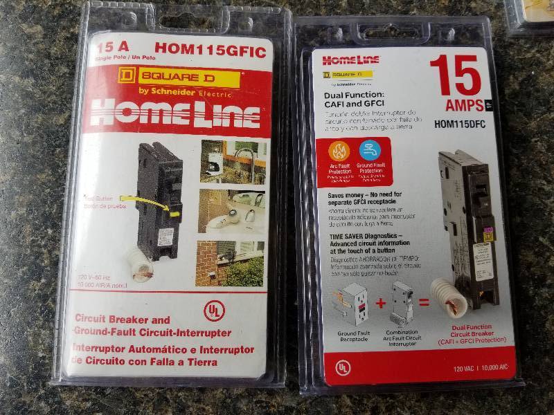 lot 65 image: Electrical - Lot - 1 Homeline Circuit Breaker & Ground Fault & 1 Dual Function CAFI & CFCI, 15Amp