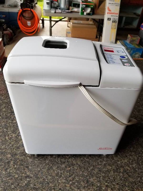 lot 37 image: Sunbeam Breadmaker, like new