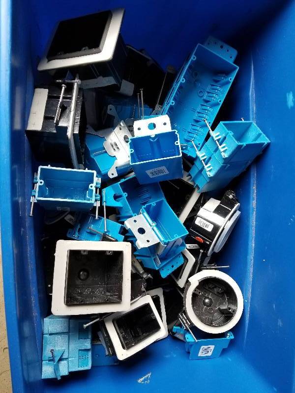 lot 50 image: Electrical - Lot - Variety of Electrical Boxes