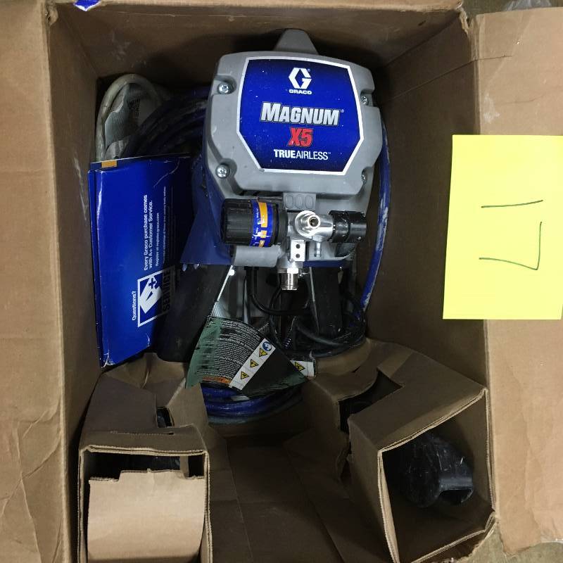 lot 17 image: Magnun X5 True Airless paint sprayer powers on unable to test